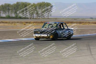 media/Oct-01-2022-24 Hours of Lemons (Sat) [[0fb1f7cfb1]]/10am (Front Straight)/